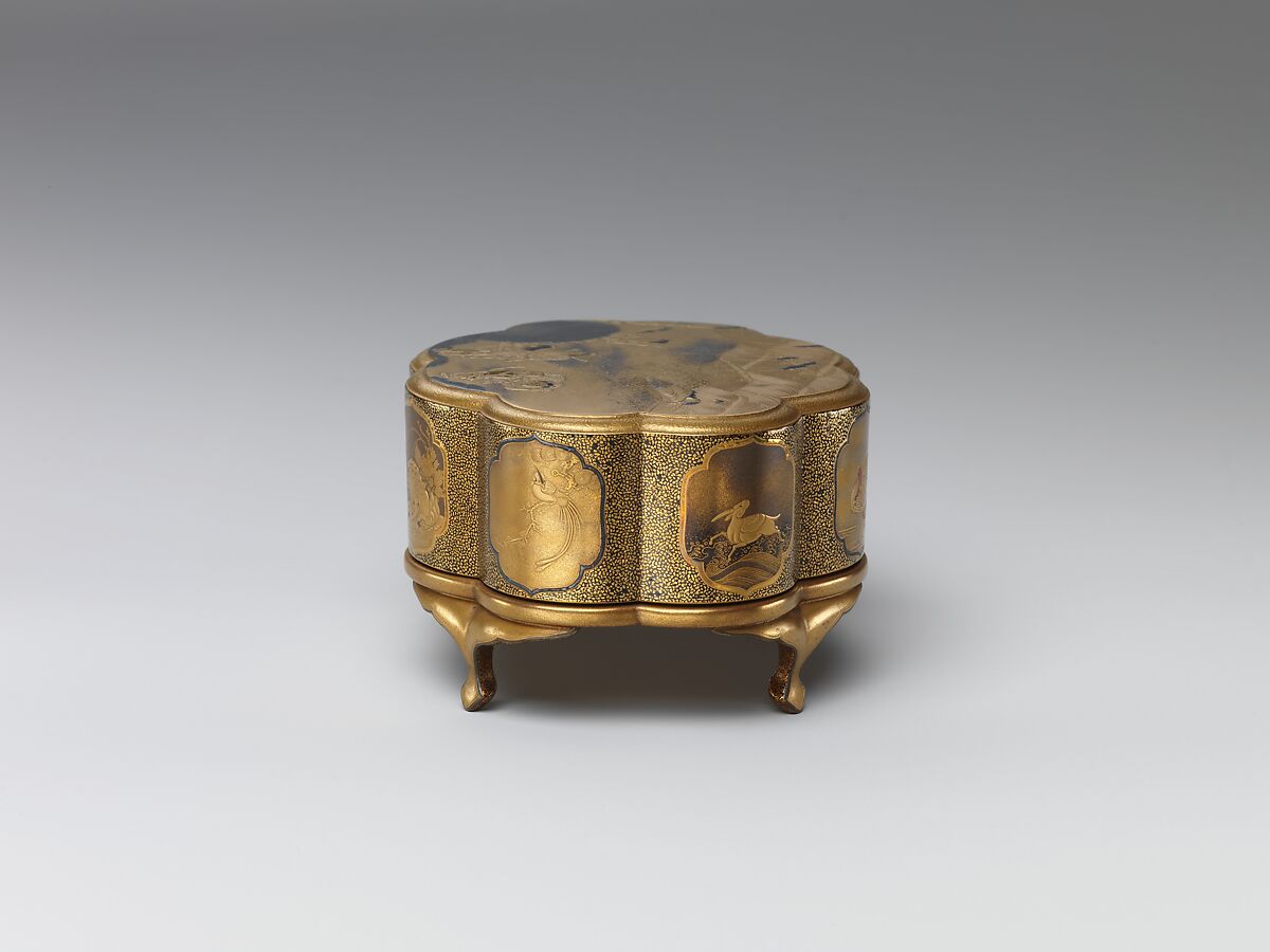 Incense box with Chinese children playing with snowballs, Gold, silver togidashi maki-e, hiramaki-e, takamaki-e, cut-out gold foil application, red lacquer, gold foil application on gold ground, Japan