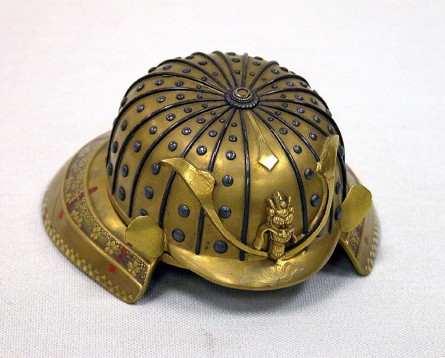 Kobako, Lacquer with gold and silver, Japan 