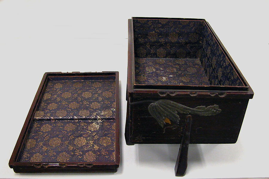 Sutra chest, Mochizuki Hanzan (Japanese, 1743–?1790), Colored lacquer, gold, and ceramic on natural wood, Japan