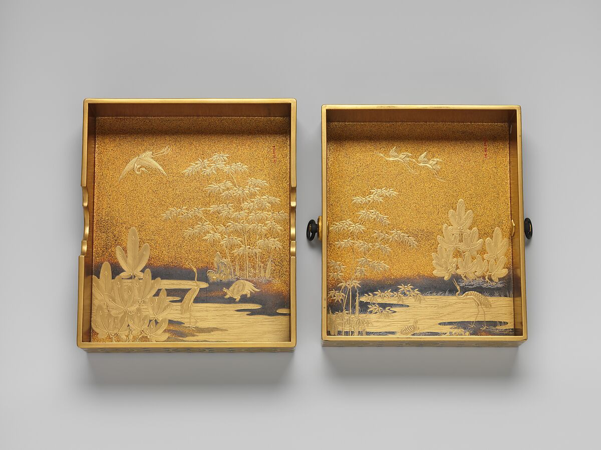 Box, Gold lacquer, Japan