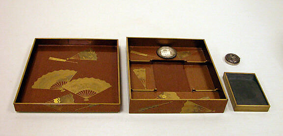 Writing box (suzuribako) with folding fans, Lacquered wood with gold and silver togidashimaki-e and hiramaki-e on “pear-skin” (nashiji) ground, Japan