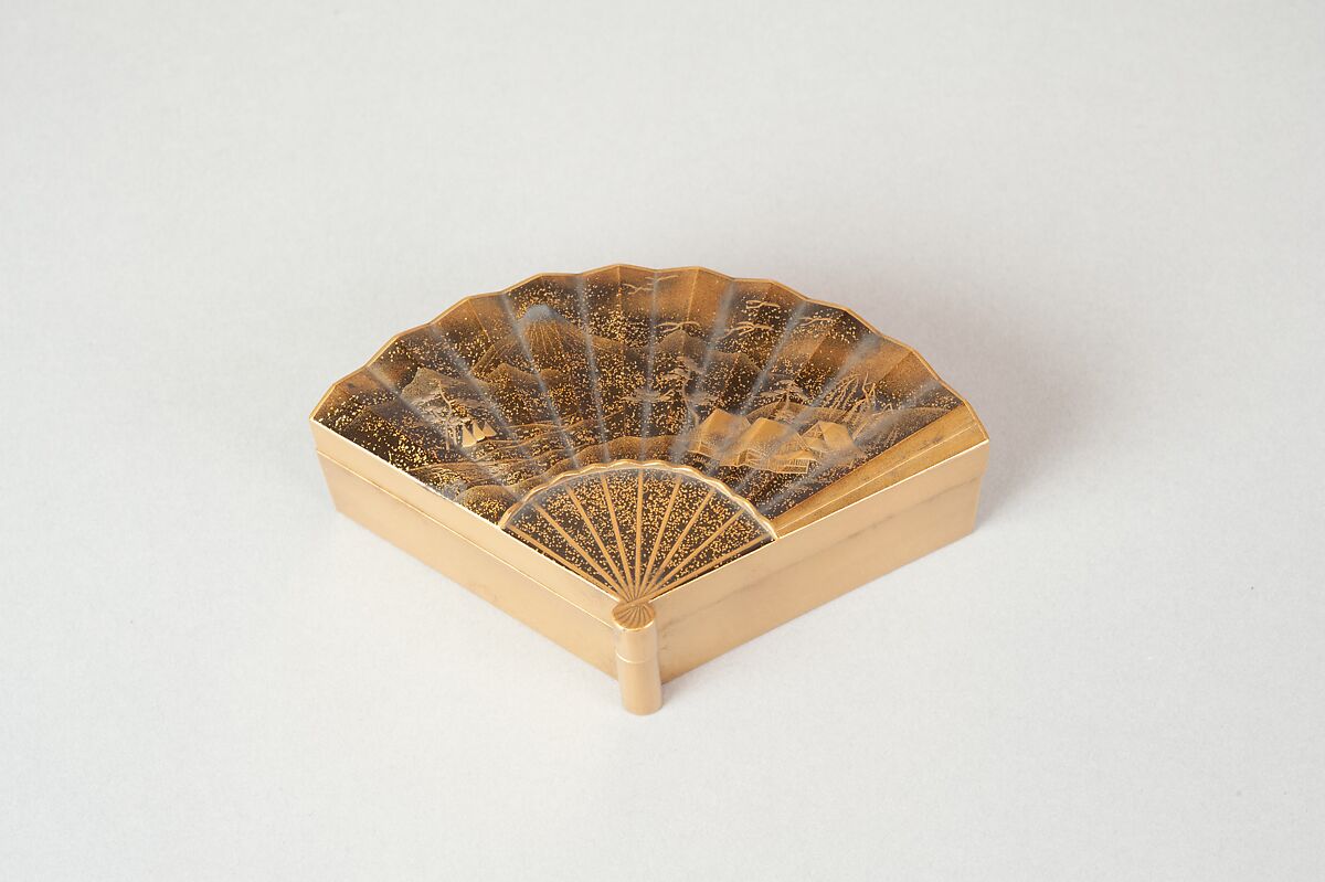 Incense box in the shape of a folding fan, Lacquered wood with gold and silver hiramaki-e on “pear-skin” (nashiji) ground, Japan