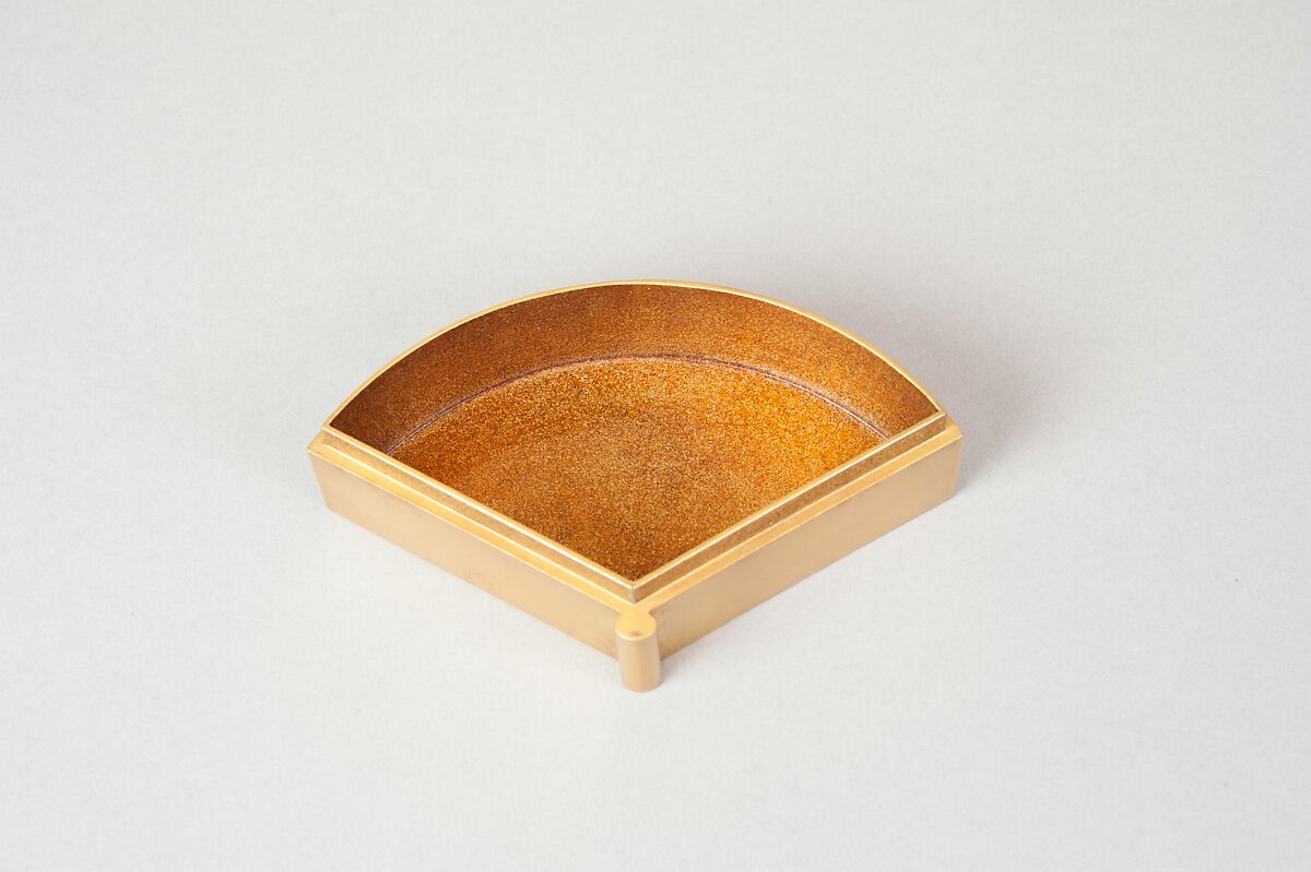 Incense box in the shape of a folding fan, Lacquered wood with gold and silver hiramaki-e on “pear-skin” (nashiji) ground, Japan