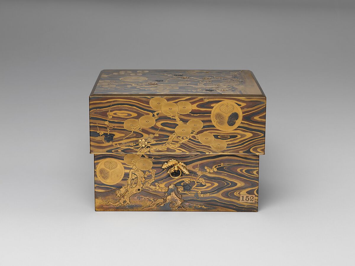 Box for Hair Ornaments (motoyui-bako) with Pine, Bamboo, Plum, and Tokugawa Family Crest on Wood-Grain Ground, Lacquered wood with gold, silver takamaki-e, hiramaki-e, togidashimaki-e, gold and silver foil application, gold and silver inlay on wood-grain lacquer ground, Japan