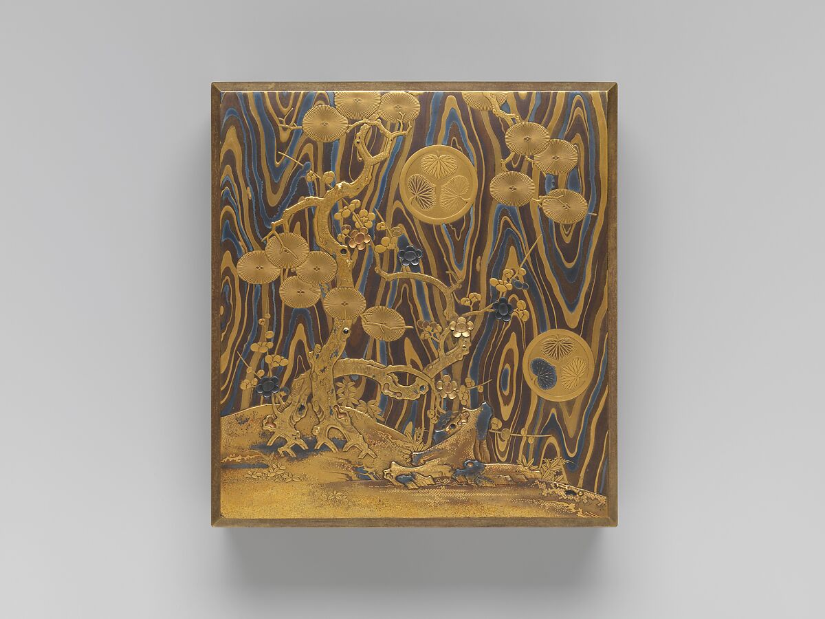 Box for Hair Ornaments (motoyui-bako) with Pine, Bamboo, Plum, and Tokugawa Family Crest on Wood-Grain Ground, Lacquered wood with gold, silver takamaki-e, hiramaki-e, togidashimaki-e, gold and silver foil application, gold and silver inlay on wood-grain lacquer ground, Japan