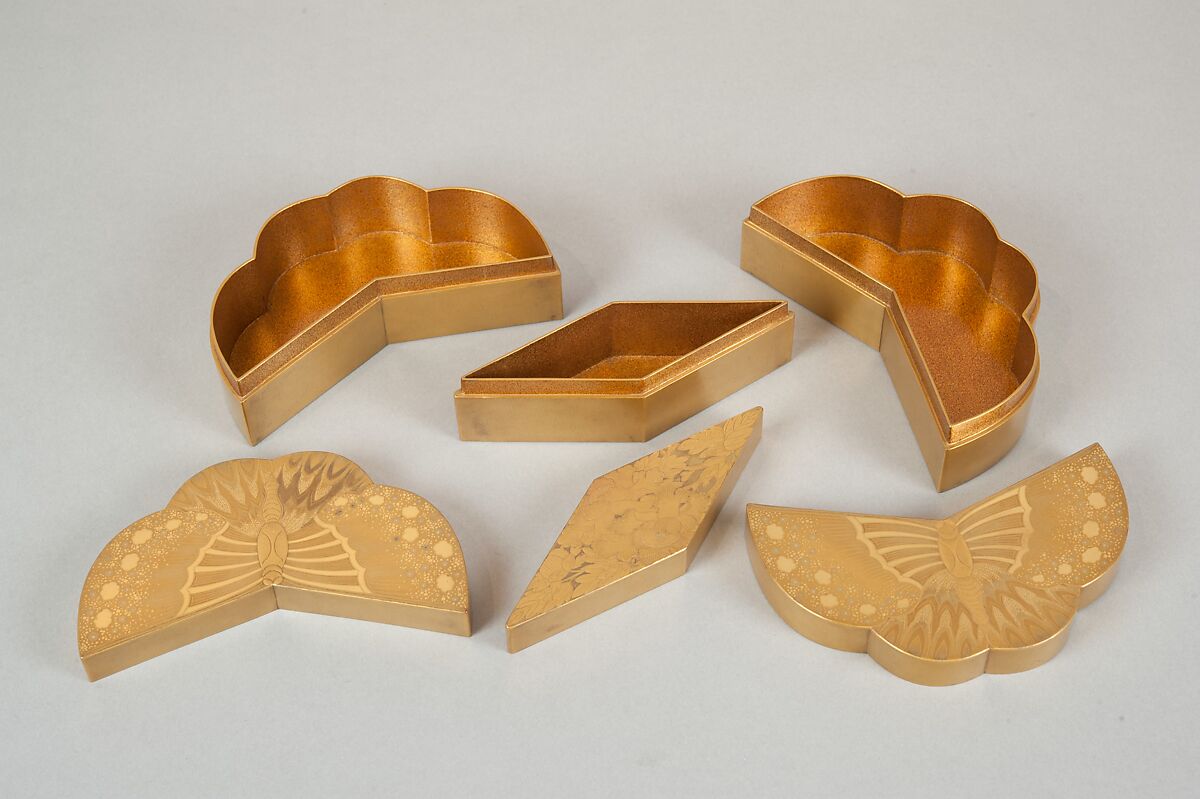 Legged Box with Design of Bush Clover along a Stream, Gold and silver maki-e on black lacquer, Japan