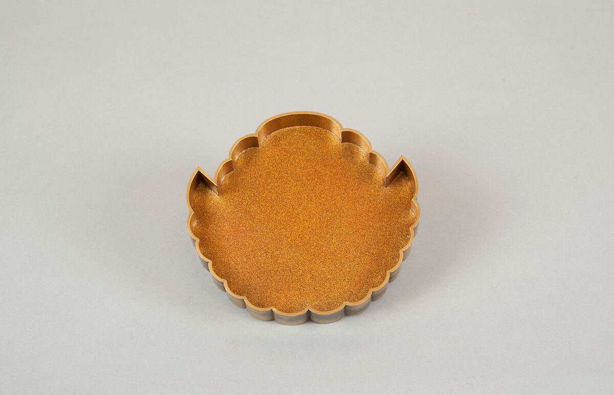 Box in Shape of Butterfly with Design of Wild Pinks on Side, Lacquer with gold, silver, and mother-of-pearl, Japan