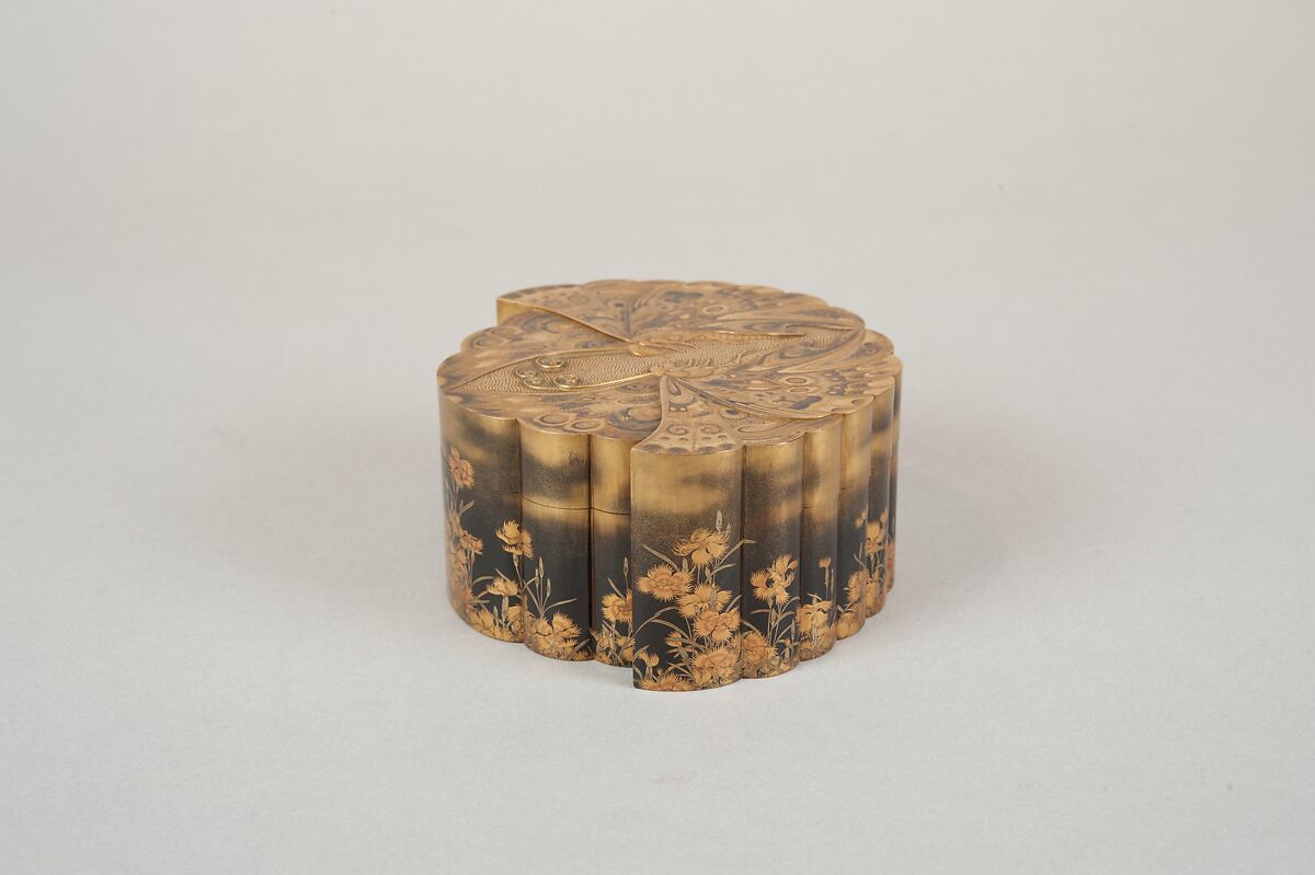 Box in Shape of Butterfly with Design of Wild Pinks on Side, Lacquer with gold, silver, and mother-of-pearl, Japan
