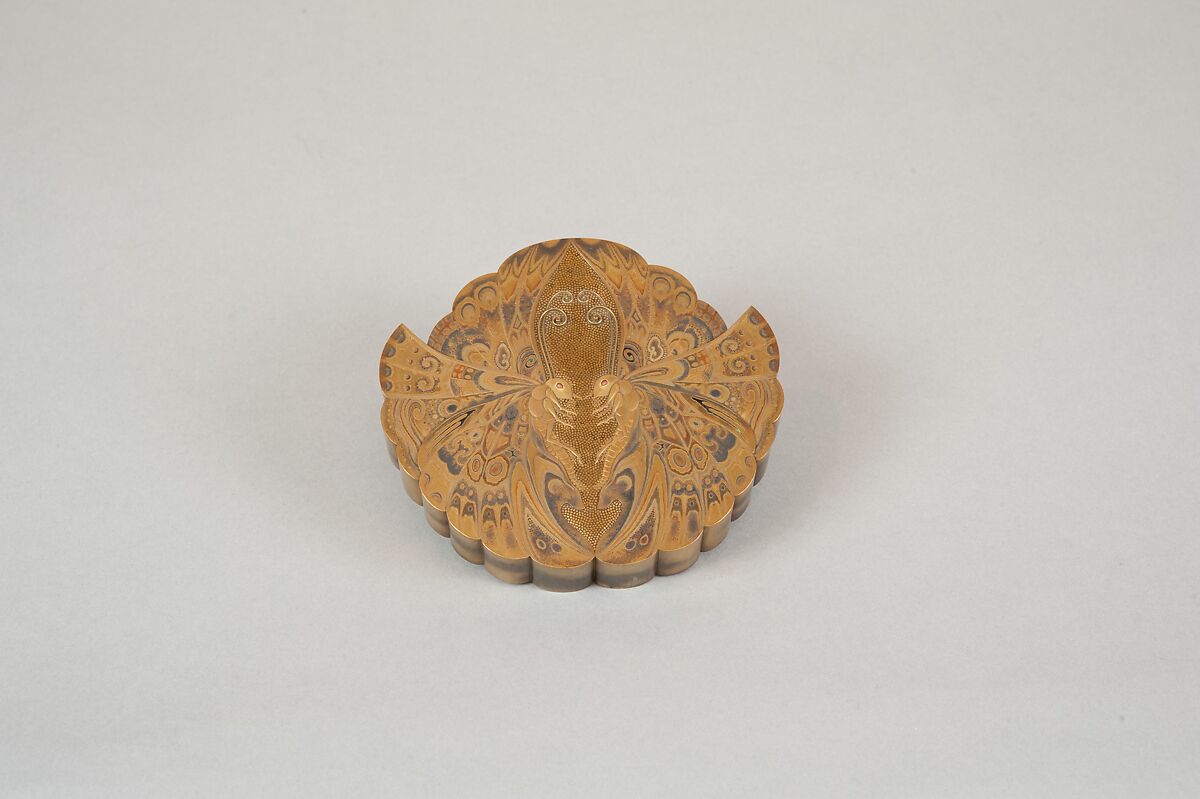 Box in Shape of Butterfly with Design of Wild Pinks on Side, Lacquer with gold, silver, and mother-of-pearl, Japan