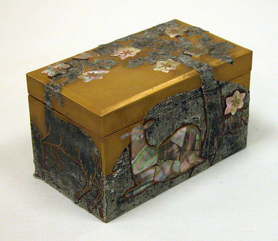 Box with Design of Maple Tree and Deer, Style of Ogata Kōrin (Japanese, 1658–1716), Gold inlaid with mother-of-pearl and tin, Japan