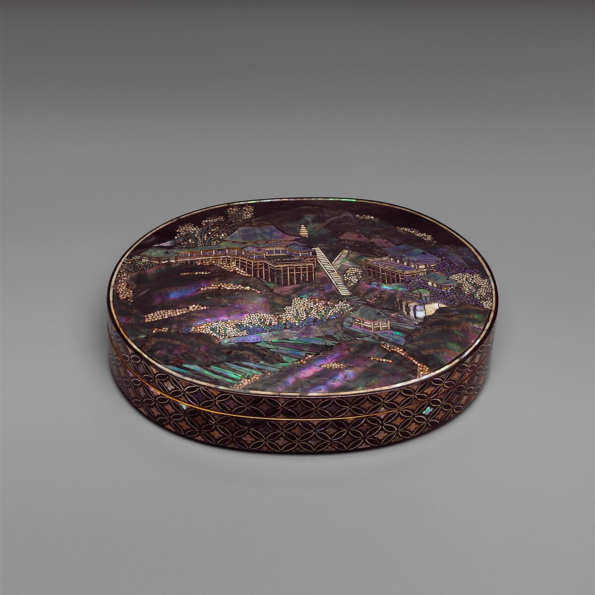 Small Box with Scene of Kiyomizudera Temple, Copper with black lacquer and mother‑of‑pearl inlay, Japan 