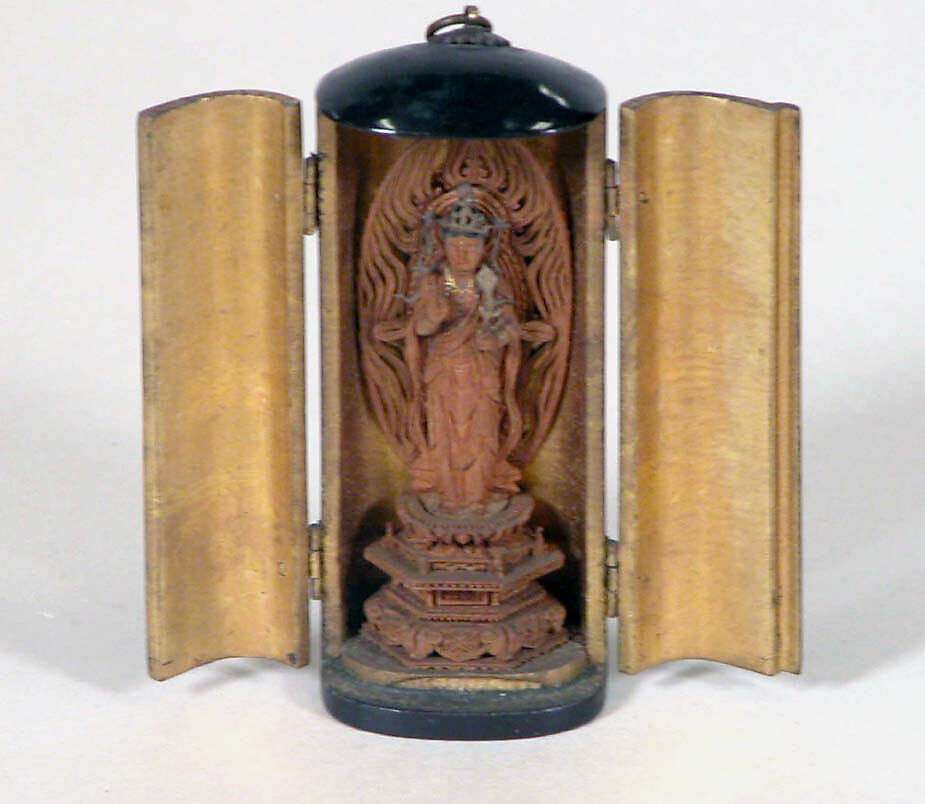 Portable Shrine (zushi) with Shō Kannon, the Bodhisattva of Compassion, Wood with lacquer, gold, bronze fittings, Japan 