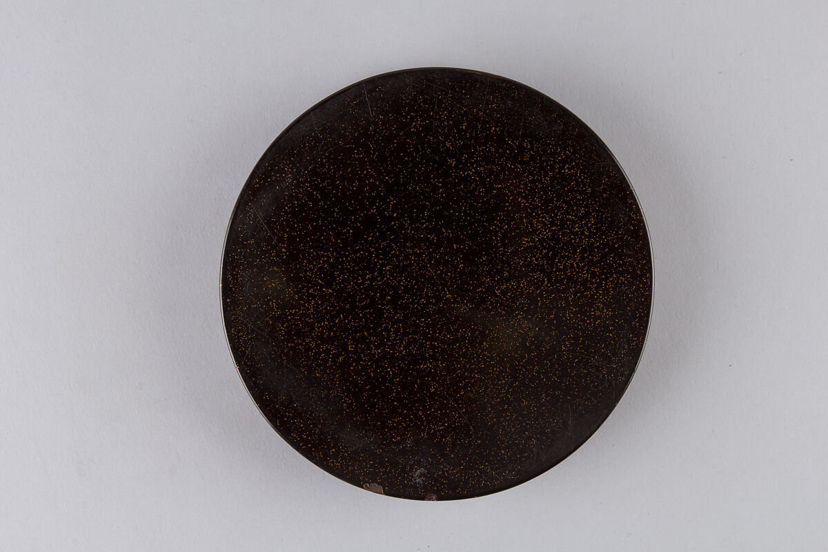 Box with cover, Maki-e lacquer on black ground with red and gold, Japan