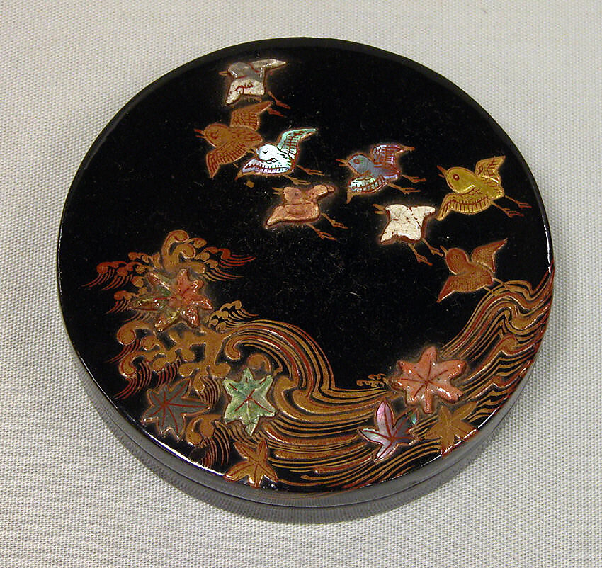 Incense container, Unidentified artist, Maki-e lacquer with inlay of cloisonne, ceramic and shell, Japan