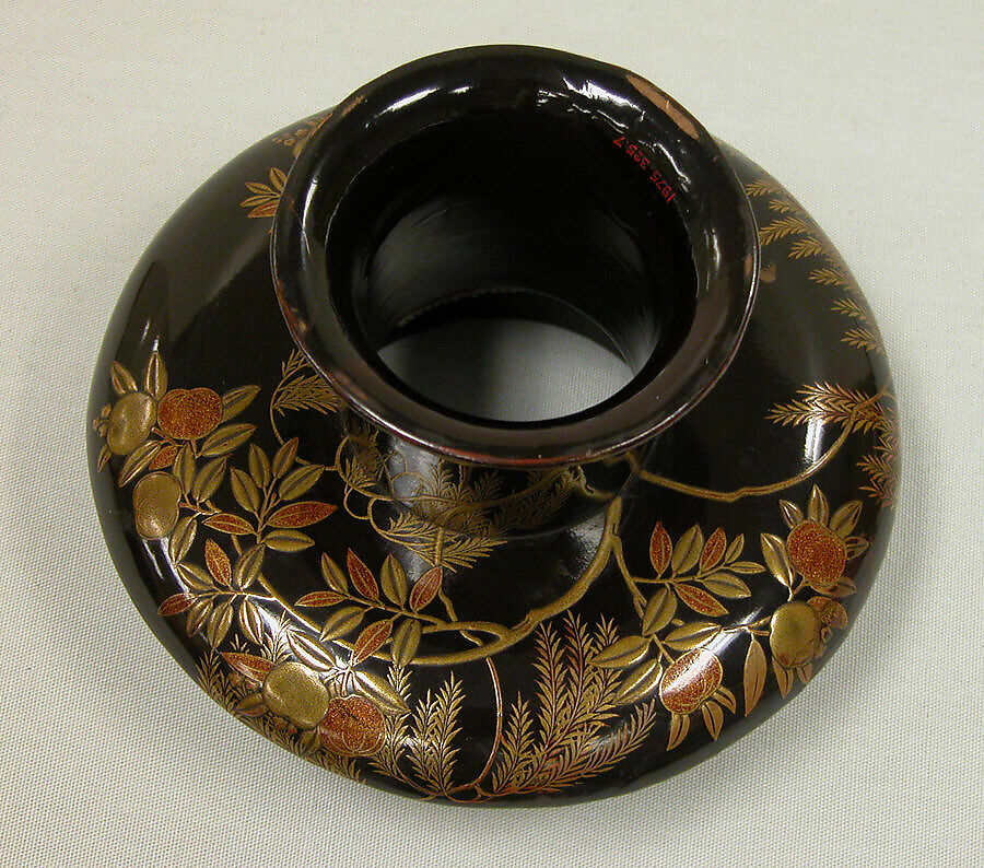 Cup stand, Maki-e, Japan