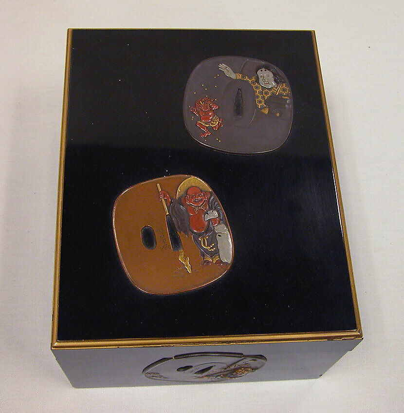 Covered Box, Lacquer, Japan