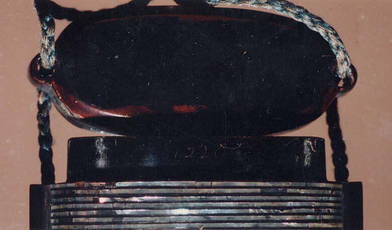 Case (Inrō) with Design of  Pomegranate Branches and Fruits, Lacquer covered with horizontal aogai strips, ceramic inlay, gold hiramakie; Interior: roiro and fundame, Japan