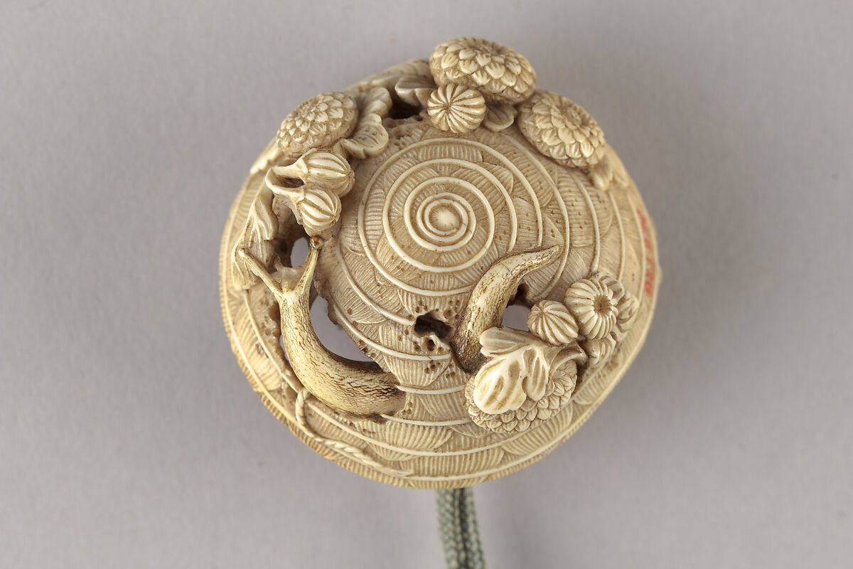 Case (Inrō) with Design of Three-Clawed Dragon in Rain and Swirling Clouds, Lacquer, ivory, carved relief, stained; Interior: plain, Japan