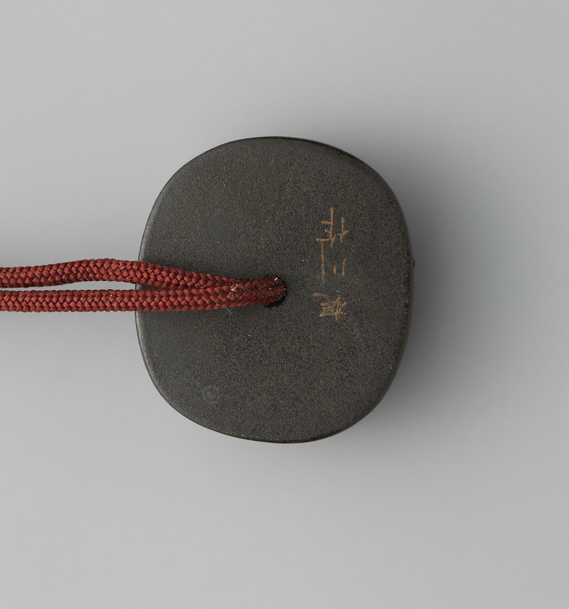 Basketry Inrō, Inrō: single case; bamboo, rattan; ojime: marbled ceramic bead; netsuke: lacquer box with mandarin ducks; lacquered wood with gold and silver hiramaki-e, Japan