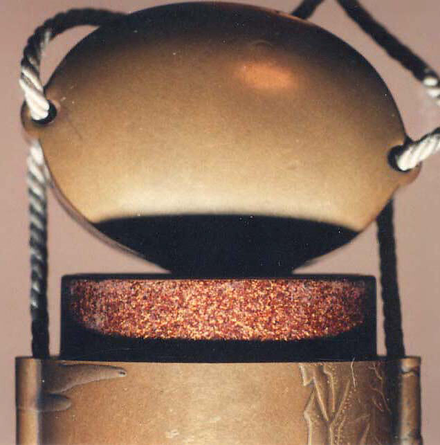 Case (Inrō) with Design of Chinese-Style Landscape with a Building (obverse); Waterfall with Cloud Bands (reverse), Lacquer, fundame, gold, silver and black hiramakie, takamakie, kirigane; Interior: nashiji and fundame, Japan