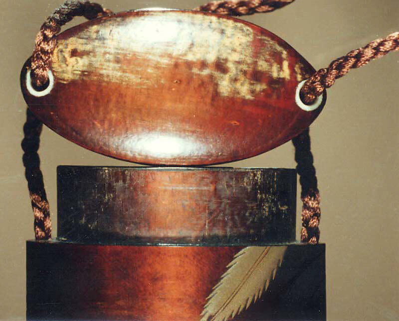 Case (Inrō) with Design of Maple Leaves beside Inscriptions, Kajikawa School, Lacquer, cherry bark, gold hiramakie; Interior: plain and roiro, Japan