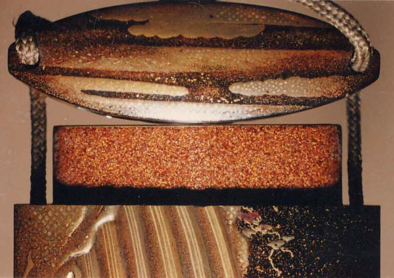 Case (Inrō) with Design of Lion (obverse);  Waterfall (reverse), Lacquer, roiro, nashiji, gold, silver, black and red hiramakie, togidashi; Interior: nashiji and fundame, Japan