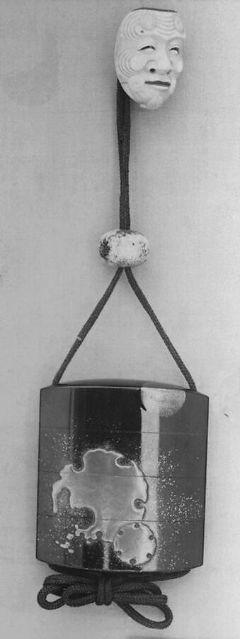 Case (Inrō) with Design of Scattered Cherry Blossoms (obverse); Snow Roundels (reverse), Lacquer, roiro, gold and silver hiramakie, takamakie, togidashi; Interior: nashiji and fundame, Japan