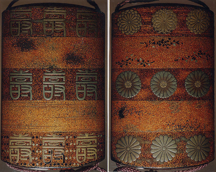 Case (Inrō) with Design of Chrysanthemums (obverse); Chinese Characters for Long Life (reverse), Lacquer, nashiji, gold and silver hiramakie, kirigane; Interior: nashiji and fundame, Japan 