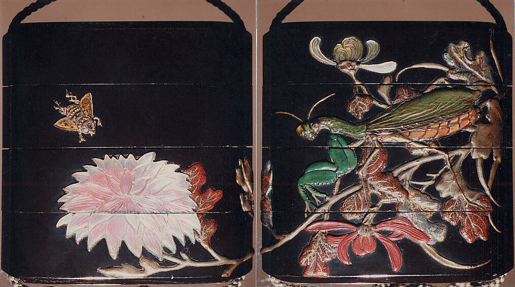 Case (Inrō) with Design of Chrysanthemum and Bee (obverse); Praying Mantis (reverse), Lacquer, roiro, gold and colored hiramakie, raden, ceramic inlay; Interior: roiro and fundame, chinkinbori, Japan 