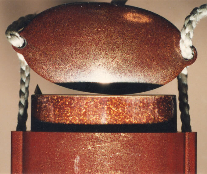 Case (Inrō) with Design of Tadamori Fighting with the Oil Thief (obverse); Sandal (Geta) which was Lost during the Fight (reverse), Lacquer, dark brown, kimpun, gold and colored hiramakie, takamakie; Interior: nashiji and fundame, Japan