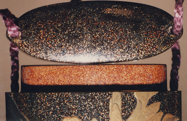 Case (Inrō) with Design of Blind Men Climbing all over Elephant Beside Banana Plants, Lacquer, roiro, nashiji, silver, gold and colored hiramakie, takamakie; Interior: nashiji and fundame, Japan