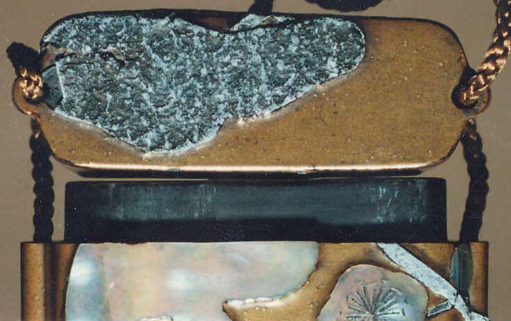 Inrō with Crane and Plum Tree, Style of Ogata Kōrin (Japanese, 1658–1716), Gold lacquer ground with mother-of-pearl and pewter inlayNetsuke: fish on wheels; carved woodOjime: vajra (thunderbolt); metal, Japan