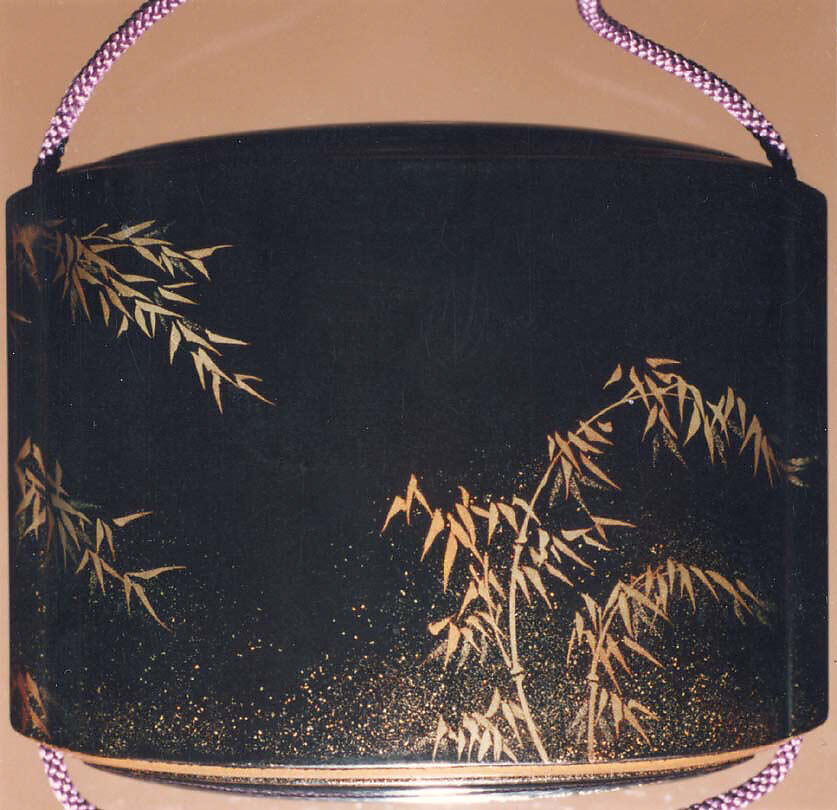 Saya Inrō with Bamboo Grove (exterior) and Rooster with Hen (interior), Koma Sadahide (Japanese, active second half of the 18th century), Sheath shape; lacquered wood with gold and silver togidashimaki-e on black lacquer ground Netsuke: sage lashing his back with a fly whisk; wood with coral and ivory inlay Ojime: bronze bead with metal inlay of flowers, Japan