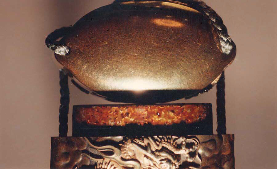 Case (Inrō) with Design of Chinese Sage beside and Ox (obverse); Dragon in Clouds over a Waterfall (reverse), Lacquer, kinji, nashiji, gold and silver hiramakie, takamakie, metal inlay; Interior: gyobu nashiji and fundame, Japan
