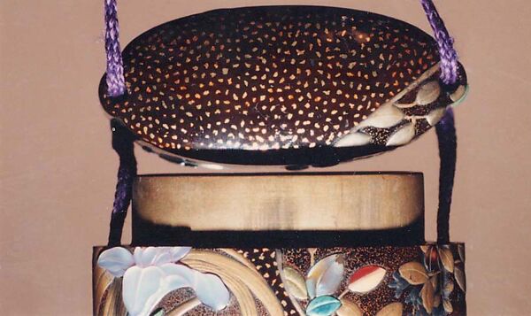 Case (Inrō) with Design of Flowers in Circular Panels, Lacquer, roiro, hirame, gold and coloured hiramakie, nashiji, various inlay; Interior: fundame, Japan