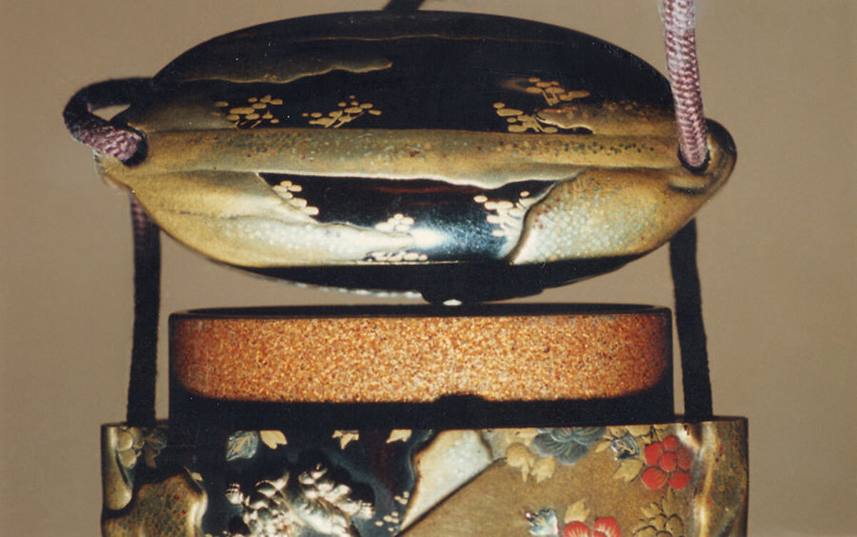 Case (Inrō) with Design of Chinese Lions (Karashishi) with Peonies and on Bridge, Lacquer, roiro, gold, red, silver hiramakie, takamakie, kirigane, gold metal; Interior: nashiji and fundame, Japan