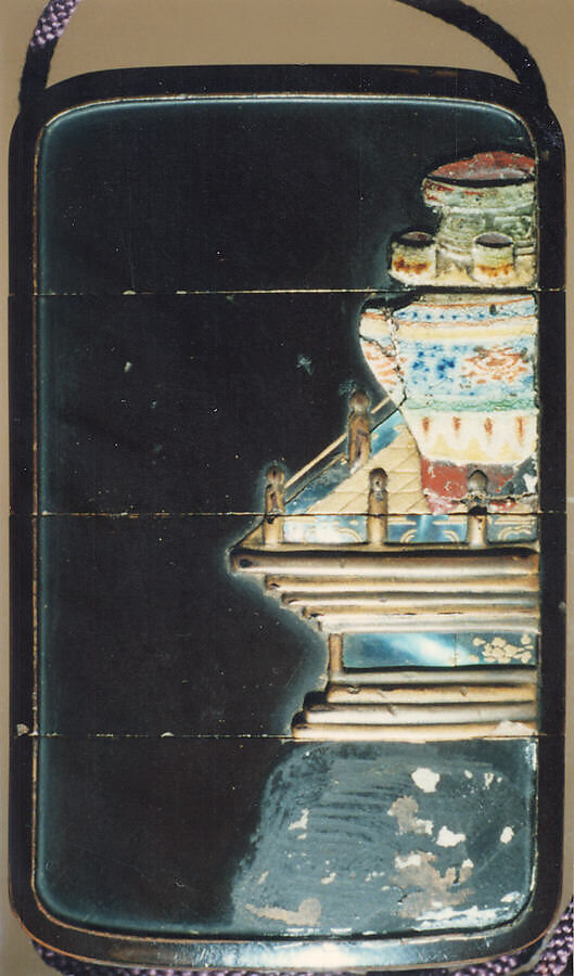 Case (Inrō) with Design taken from 'Fang Shi Mopu' (Book of Ink Cake Designs) (obverse); Large Jar on Stand (reverse), Fangshi Mopu, Black hiramaki-e, takamaki-e, ceramic and mother-of-pearl inlay;
Interior: Roiro and fundame, Japan