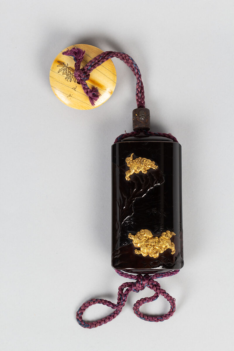 Case (Inrō) with Design of Shishi Dogs beside Rocks and Waterfall, Lacquer, roiro, yamimakie, black hiramakie, takamakie, gold metal inlay; Interior: gyobu nashiji and fundame, Japan