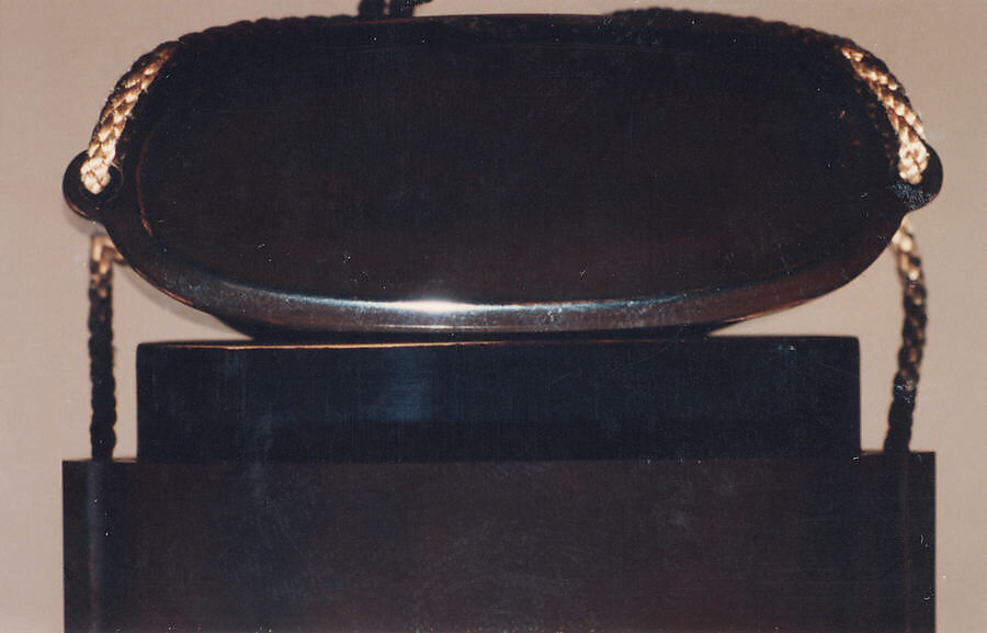 Case (Inrō) with Design of Tortoises Swimming, Lacquer, roiro, nashiji, gold and coloured togidashi; Interior: roiro and fundame, Japan