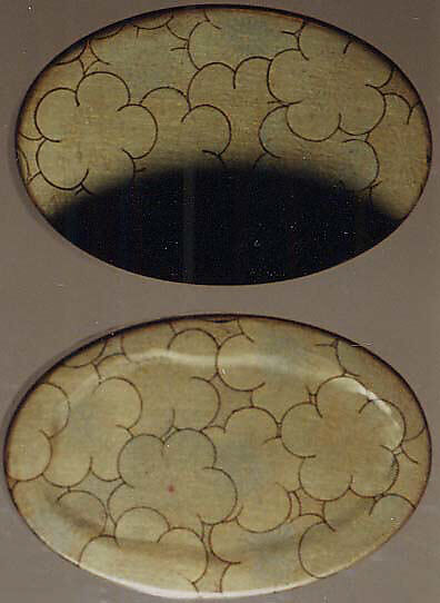 Saya Inrō with Pine and Ivy (obverse) and Bamboo Grove (reverse), Sheath shape; lacquered wood with gold and silver takamaki-e, hiramaki-e, togidashimaki-e, and colored ivory inlay on gold lacquer ground Netsuke: kagamibuta type, lotus pad with frog; stained ivory and metal, Japan