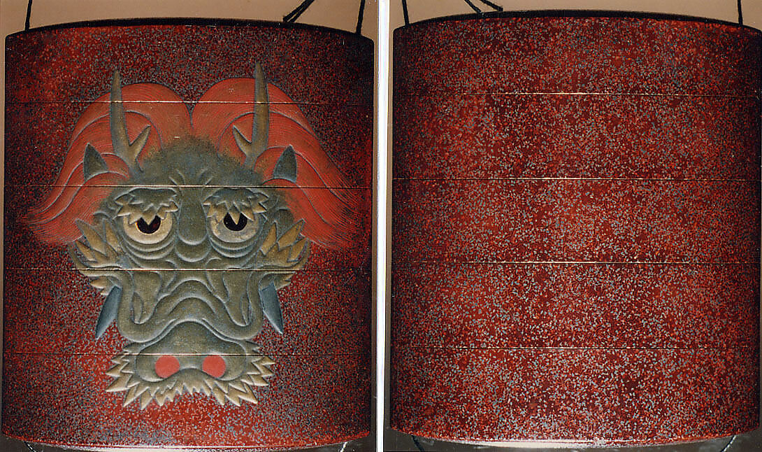 Case (Inrō) with Design of Dragon Facing Front, Lacquer, brown and silver nashiji, gold and coloured hiramakie, inlaid eyes; Interior: red lacquer and fundame, Japan 