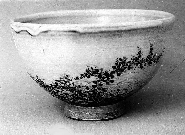 Tea Bowl with Autumn Grasses
