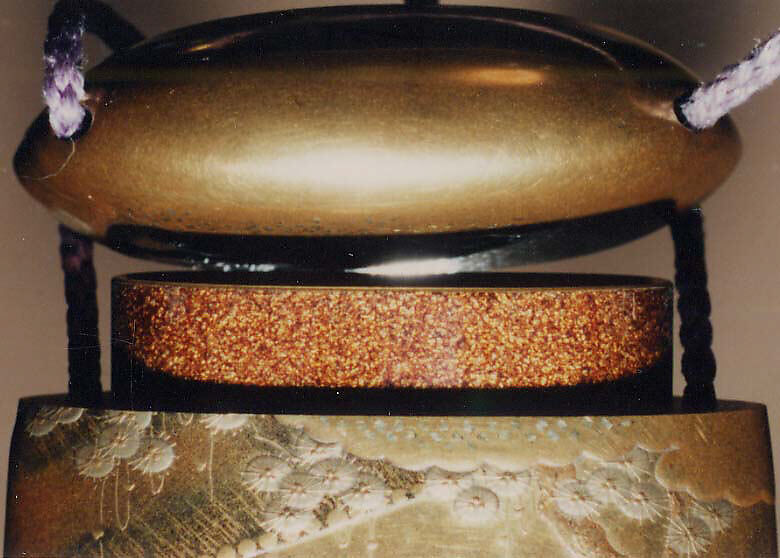 Case (Inrō) with Design of Chōryo and Kosekiko with the Shoe and the Dragon, Lacquer, kinji, gold, silver, black and brown hiramakie, kirigane, metal inlay; Interior: nashiji and fundame, Japan