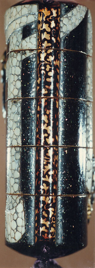 Case (Inrō) with Design of Person with Umbrella and Lantern Approaching Shrine Gate (Torii), Lacquer, aogai nashiji, same, metal inlay, roiro and gold hiramakie; Interior: roiro and fundame, Japan