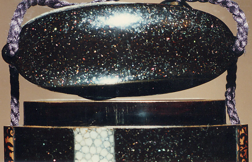 Case (Inrō) with Design of Person with Umbrella and Lantern Approaching Shrine Gate (Torii), Lacquer, aogai nashiji, same, metal inlay, roiro and gold hiramakie; Interior: roiro and fundame, Japan