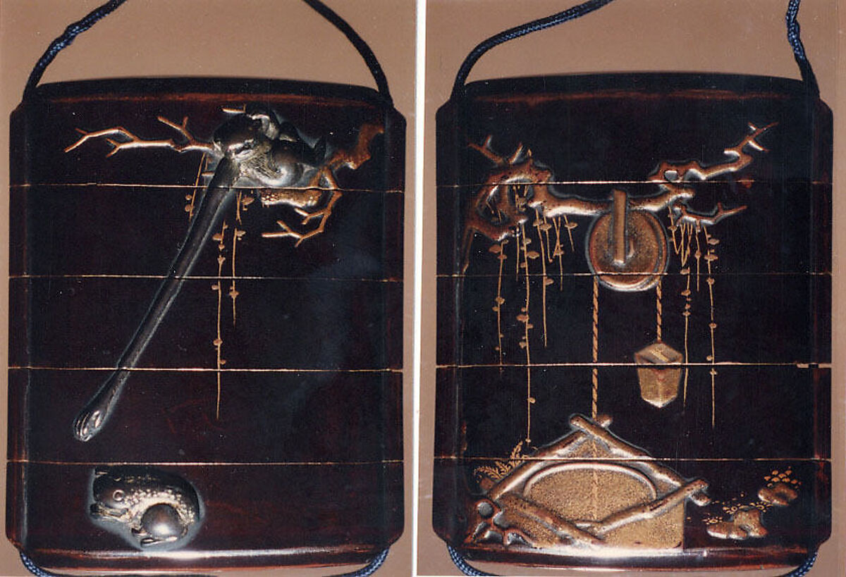 Case (Inrō) with Design of Gibbon Reaching for Frog (Symbol of Moon) (obverse); Well with Bucket (reverse), Lacquer, roiro, gold, silver and brown hiramakie, takamakie, applied metal; Interior: nashiji and fundame, Japan 