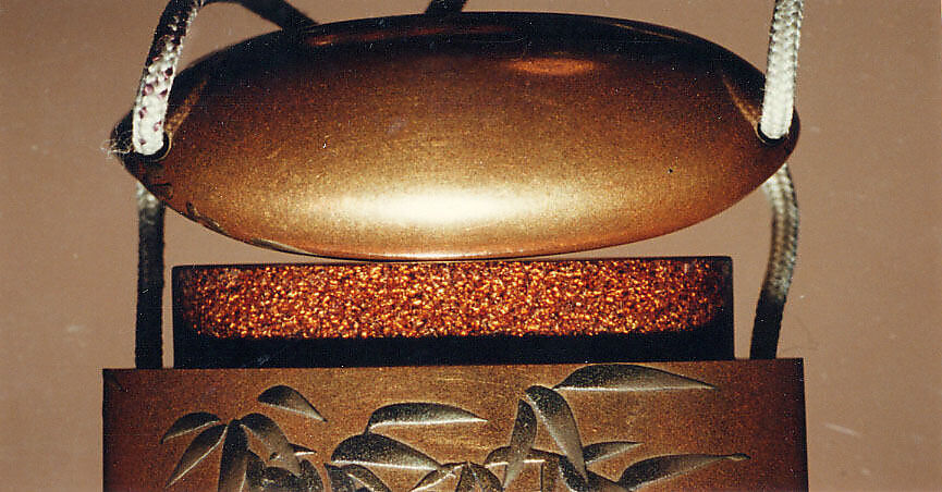 Inrō with Bamboo Grove, Maki-e by Yūtokusai Gyokkei (Japanese, (active early–mid-19th century)), Four cases; lacquered wood with gold and silver hiramaki-e on gold lacquer ground Netsuke: lacquered wood with inlay of a snail on bamboo Ojime: metal bead with birds, Japan