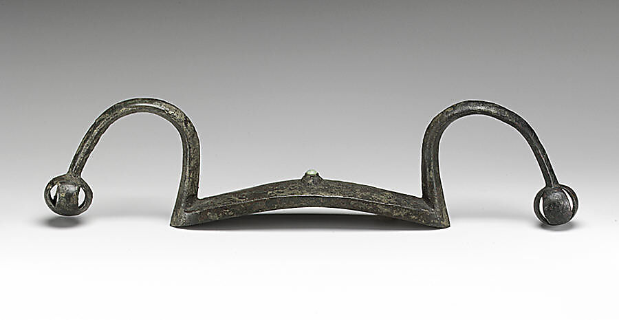 Bow-Shaped Fitting, Bronze, Northwest China 