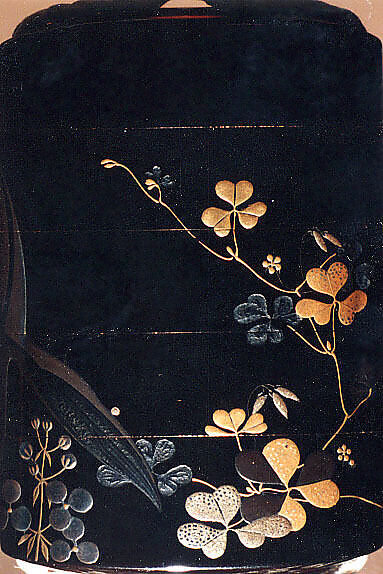 Case (Inrō) with Design of Arrowhead (Omodaka) (obverse); Clover (Mutsuba) (reverse), Shibata Zeshin (Japanese, 1807–1891), Lacquer, roiro, gold black, brown hiramakie, aogai; Interior: nashiji and fundame, Japan
