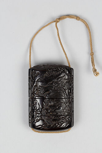 Case (Inrō) with Design of Shishi Dog Jumping and Climbing among Rocks and Bamboo